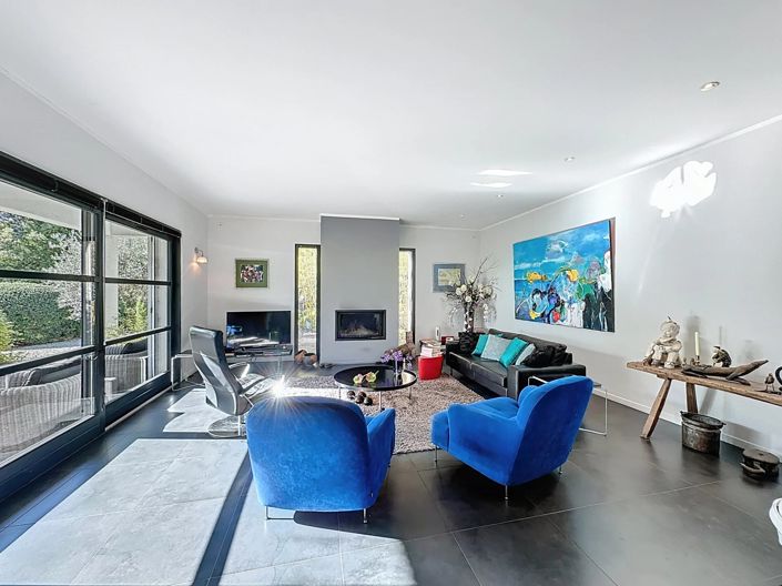 Image No.7-3 Bed House for sale