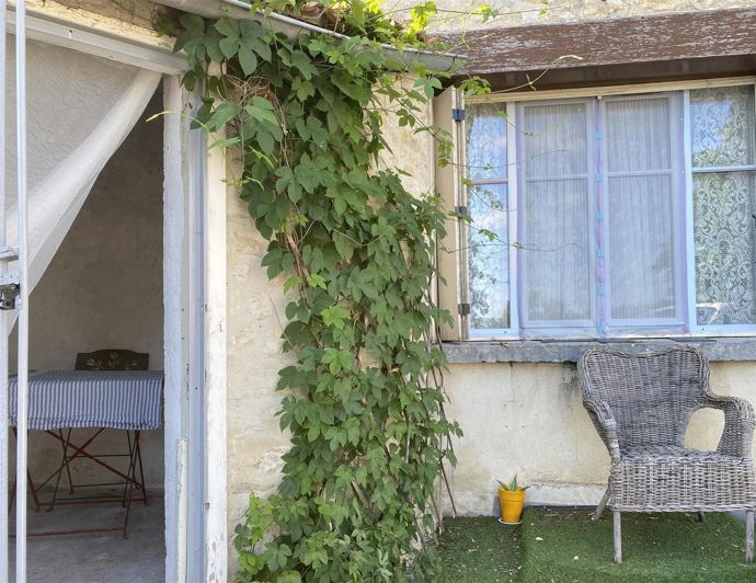 Image No.13-4 Bed House for sale