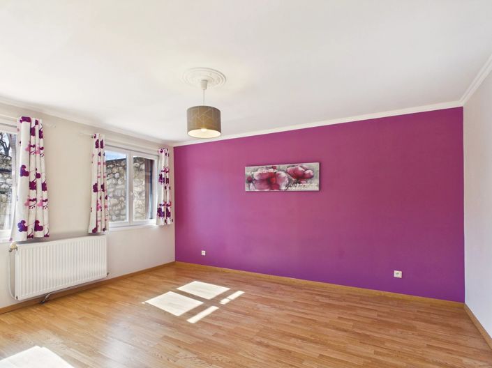 Image No.14-7 Bed House for sale