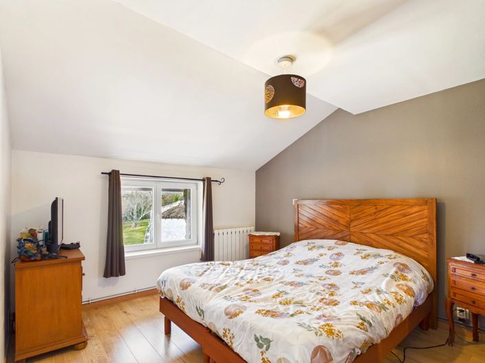 Image No.6-7 Bed House for sale