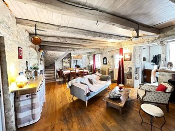 d90af98f7b6d9990d3a8eae7c01c4c7fc76048448b102