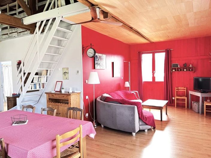 Image No.6-13 Bed House for sale