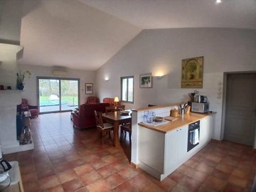 fe27ab6570b5542fa9414790a20498111e99a4d537257