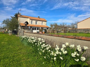 551b2b39dcca51dcfd30187de41fd1134ea18c755a397