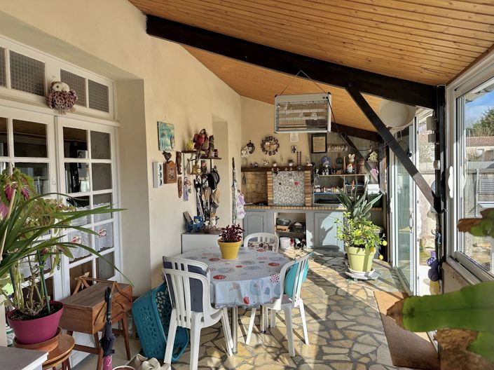 Image No.9-3 Bed House for sale