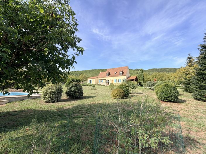 Image No.15-3 Bed House for sale