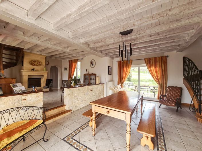 Image No.3-3 Bed House for sale