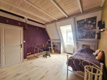 ef35b49ef93844ecd5f092a9032fb46b4d3863c4a1204