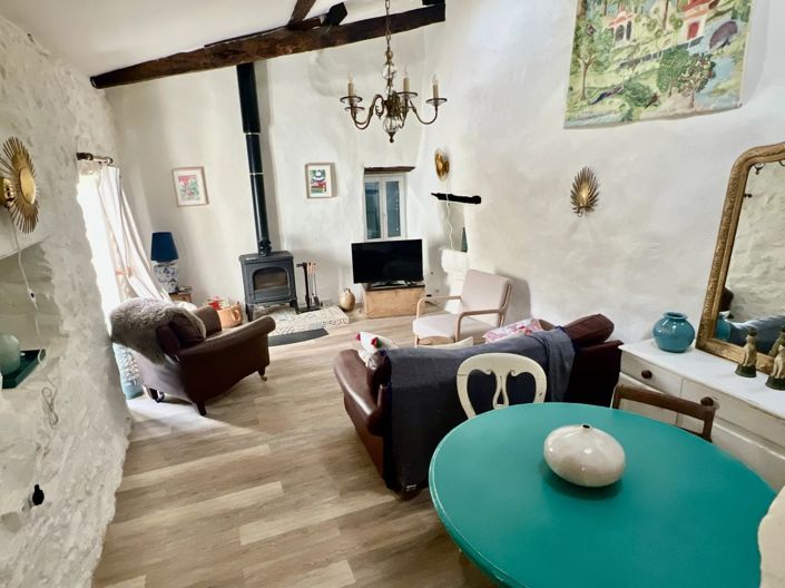 Image No.3-2 Bed House for sale