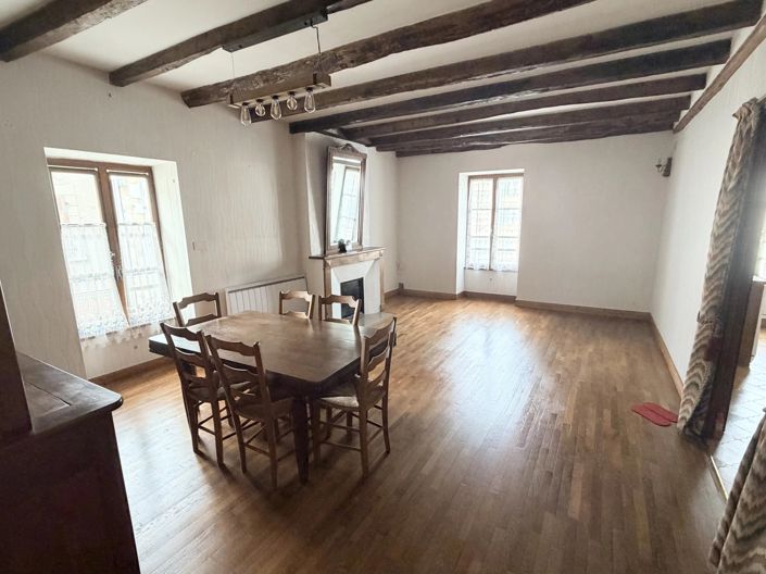 Image No.8-4 Bed Village House for sale