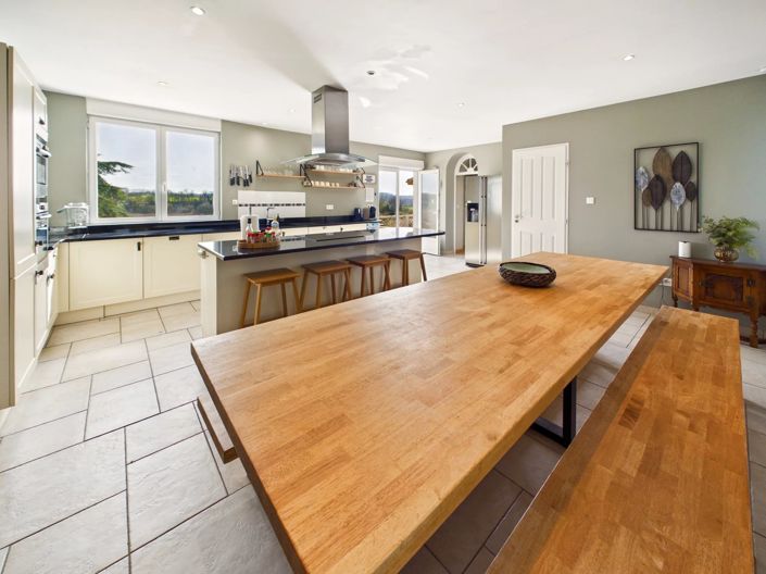 Image No.3-7 Bed House for sale