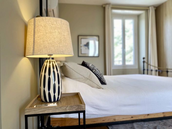 Image No.8-7 Bed House for sale