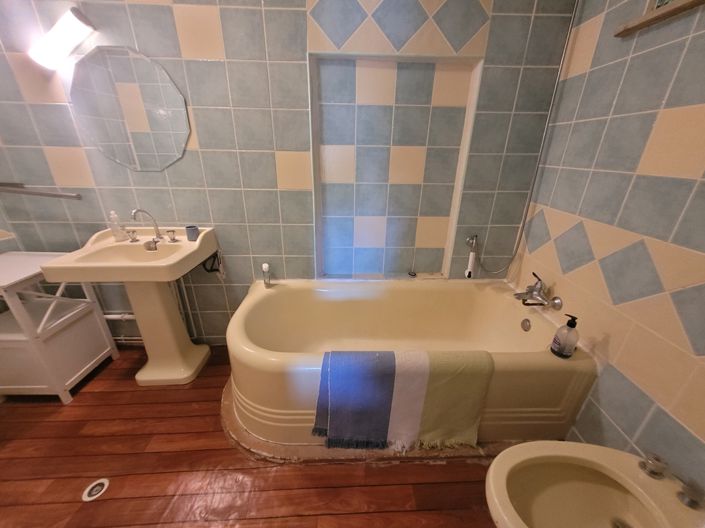 Image No.14-5 Bed House for sale