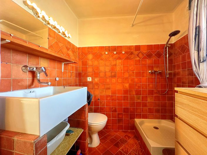 Image No.4-Maison de village de 2 chambres à vendre à Fox-Amphoux