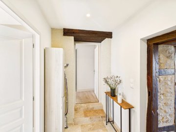 9a5e6c37a38ed0fb34cbf5fcaf9eb018ef3976e19c200