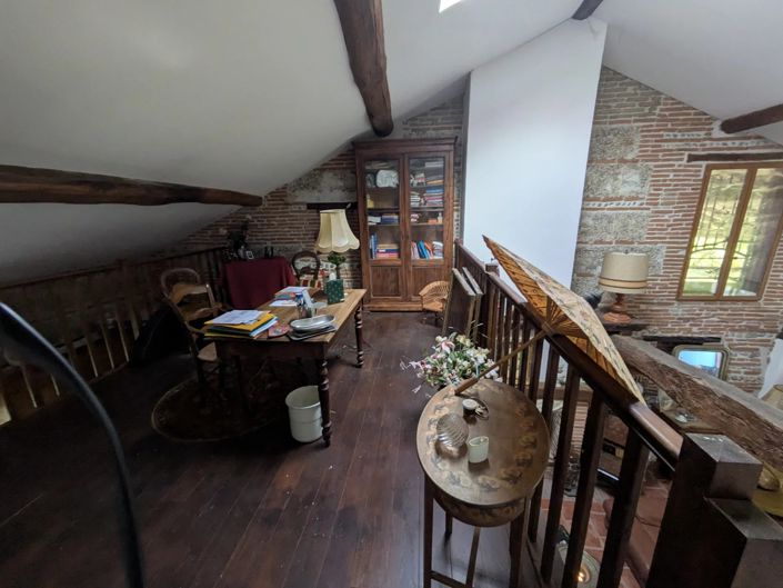 Image No.13-5 Bed House for sale