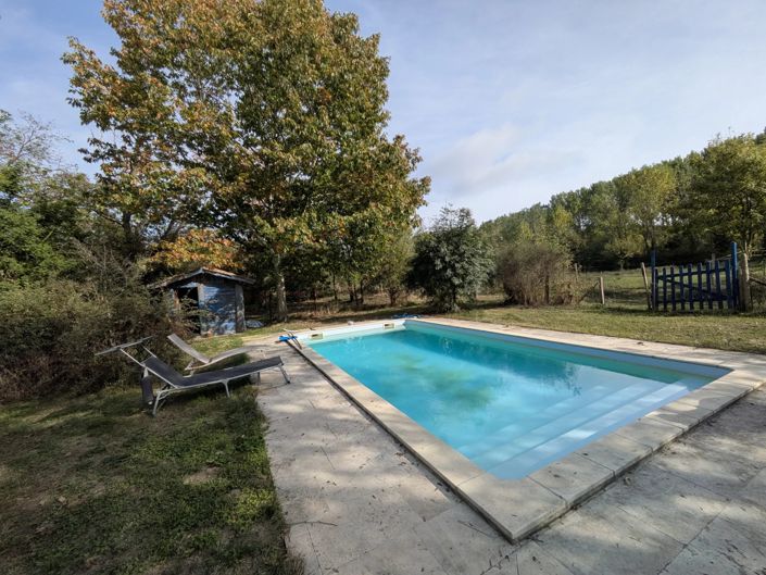 Image No.2-5 Bed House for sale