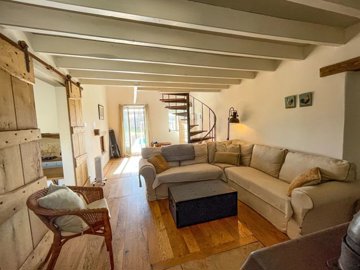 e6e1654453d619f931ab6c43fb12b811e1b512b4ae180