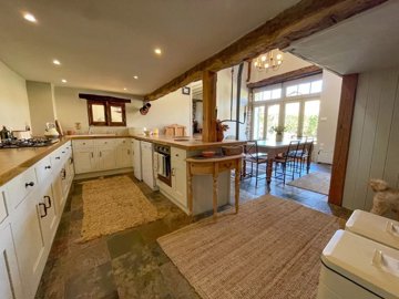 682824fbbcb5c98bee82b1ee64df67058295174a92180