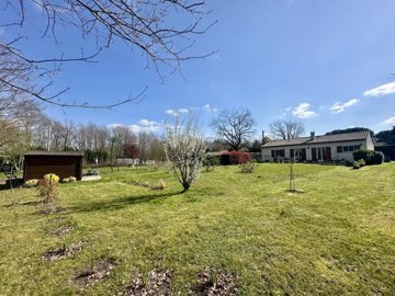 03a726c186addafacd23f5d2f214418c5c414adcad403