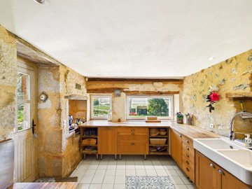 04a125b1f2632f4ea468655256e0cc83a00bc8c5b7200