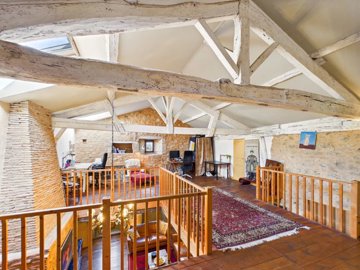 e805aebfcd36682de35e815a951d098d8394944252200