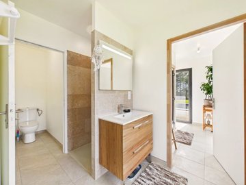 9319a97472350b6d0a9c06625f0fc2a2f492422991200