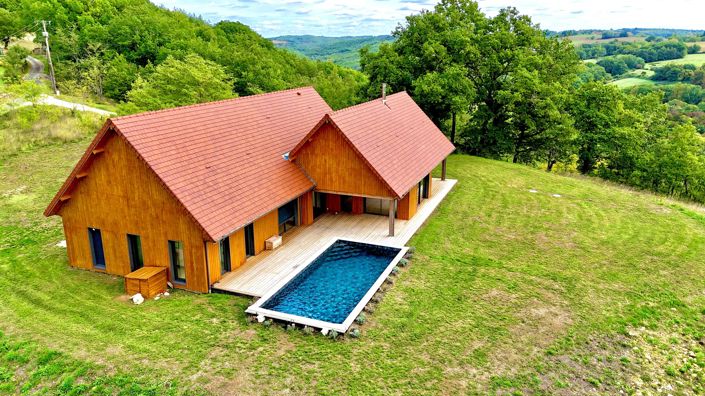 Image No.2-6 Bed House for sale