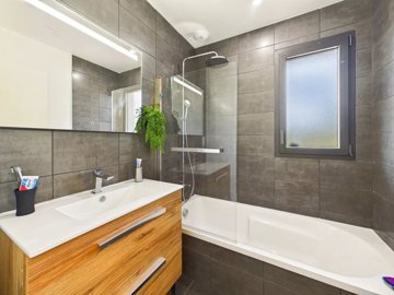 7ec218ce80933e98dd2dc3a10f9d6e9dc67062e71b200