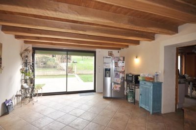 43f1b5fe841851bad42c35a01aeccddc7f52863b9c388