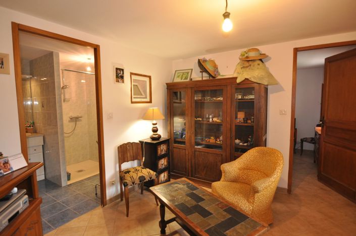 Image No.7-Maison de 6 chambres à vendre à Aubeterre-sur-Dronne