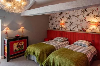 aee7d487c442c67d51d48973ad4f95f478f67c4e8d959