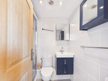 e6ba0f6029638f43649f0e50a86a98c3f1bc68712a200