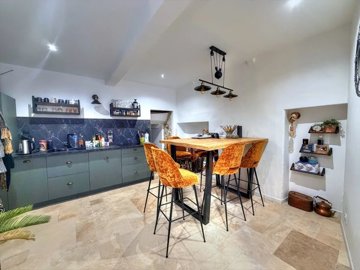 30cba549ef596163035bfd85704c01e8609aee6fff192