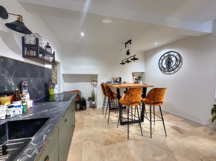 Image No.2-Maison de village de 2 chambres à vendre à Aups