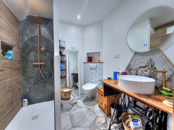 Image No.7-2 Bed Village House for sale