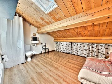 f403e0dbe5c8213d10f34ad377915c768cfe929070192