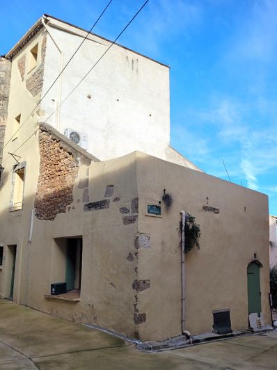 Image No.2-3 Bed House for sale