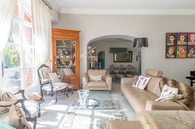 d97298f068bbcb943887aa0d12146b7e74647810aa409