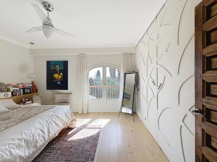 Image No.15-4 Bed House for sale