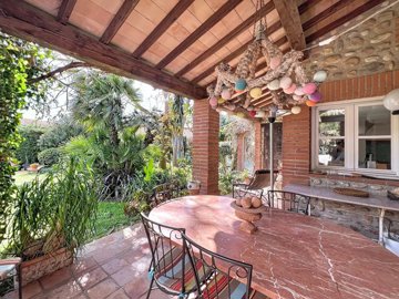 2733c59f89605330e2ba5b59d13a4a9fb628c5df32334