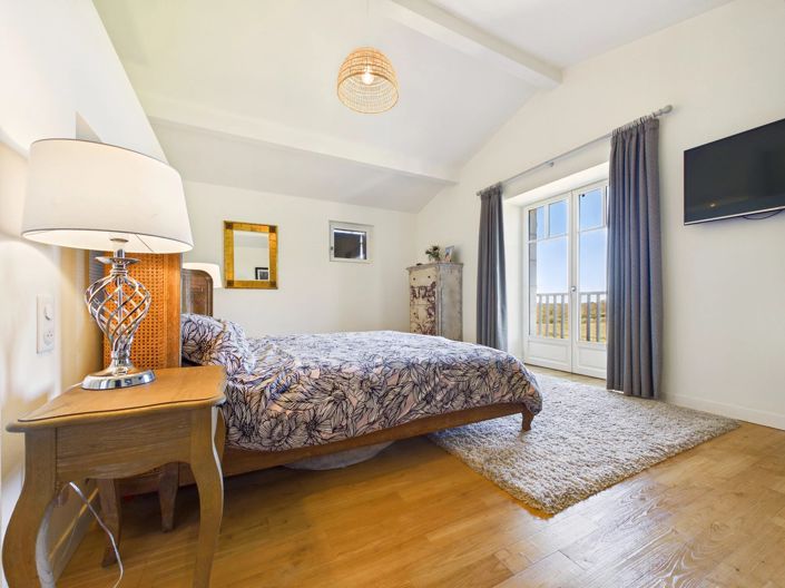 Image No.12-4 Bed Village House for sale