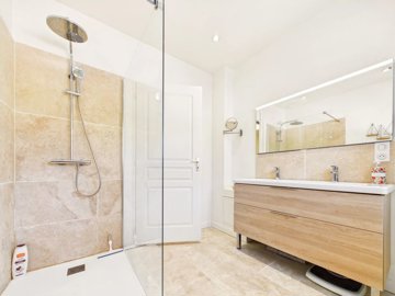 903b5d6106af2c035cd74507667ea4308c9337f9a3200