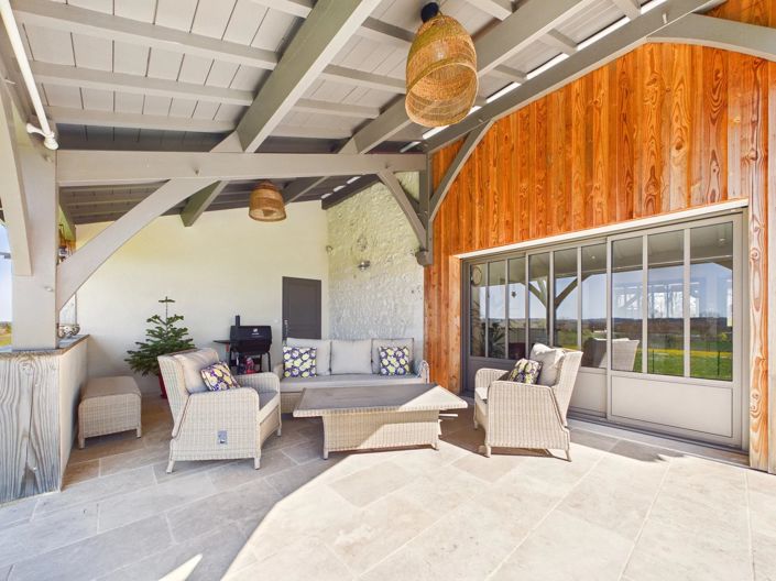 Image No.8-4 Bed House for sale