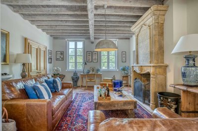 d978193cdb0b0be2d7e5bb46b89be8d7d01a274a85409