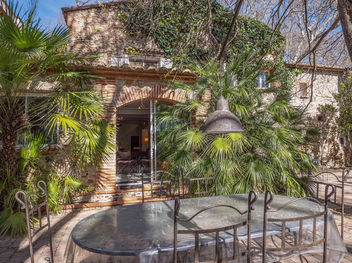 Image No.8-11 Bed House for sale