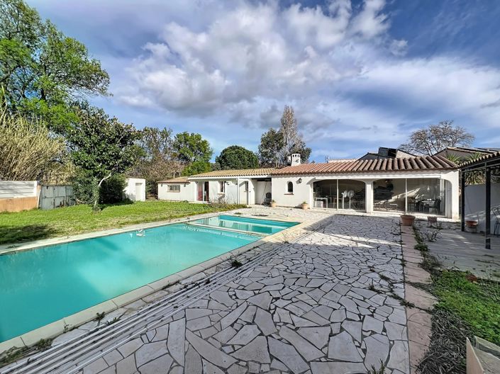 Image No.2-7 Bed House for sale