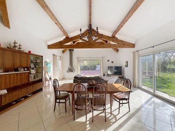 e0c9608bca1fa6220c5a40bbd7297e5c81aea19d2f334