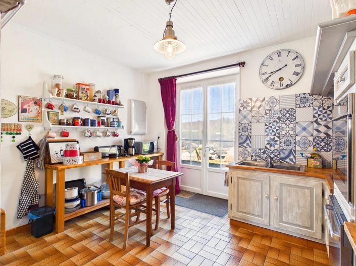 Image No.3-3 Bed House for sale