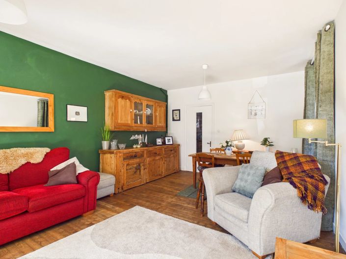 Image No.6-3 Bed House for sale